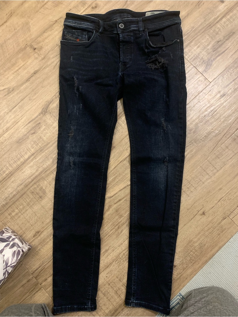 Genuine Diesel Sleenker Distressed Blue Jeans